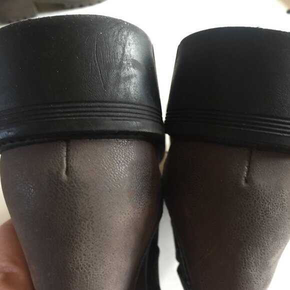 Ladie's Brown MOTO Brady Work Boots NICE Ankle Height with Buckles 7M - Picture 2 of 9